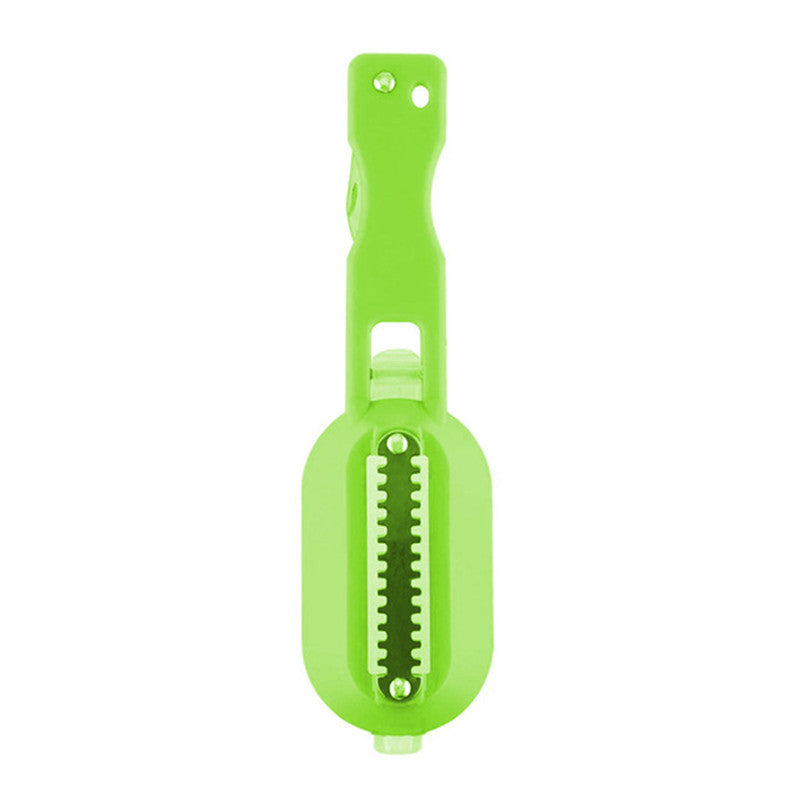 Fish Scale Scraper – Non-Splash Design with Protective Cover